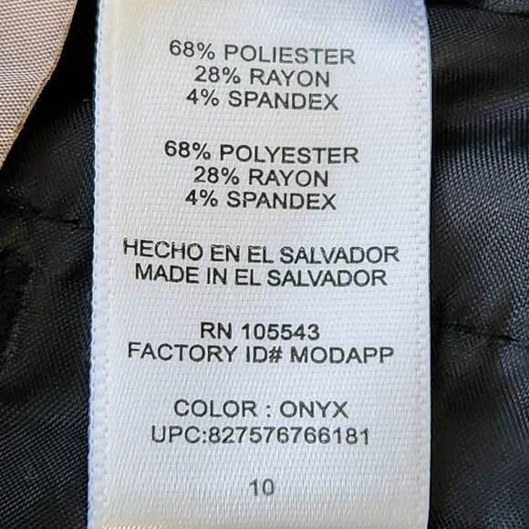 Daisy Fuentes brand size 10 black capri slacks - Picture 5 of 8